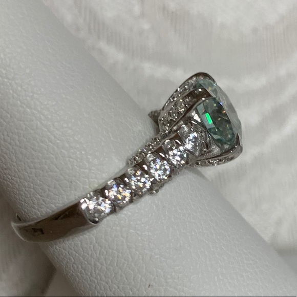 2.0 Carat Ice Blue Moissanite Ring - Picture 4 of 15